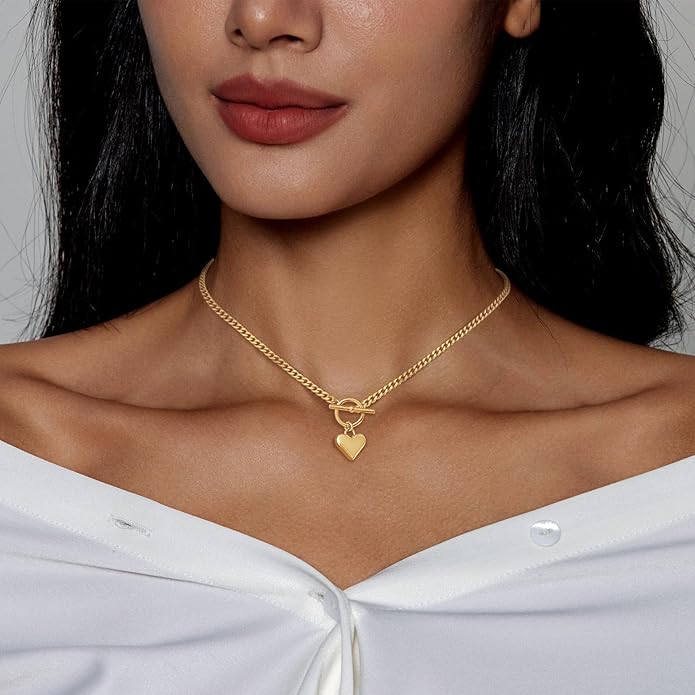 The Necklace Trend That Makes Every Outfit Look Expensive | Sugar Shine