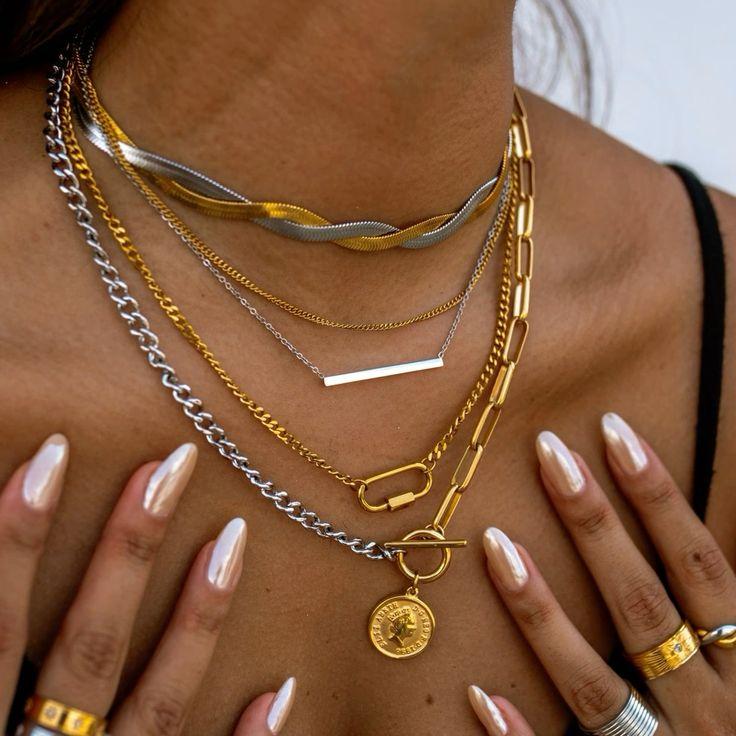 How to Layer Jewelry Without Overdoing It | Sugar Shine