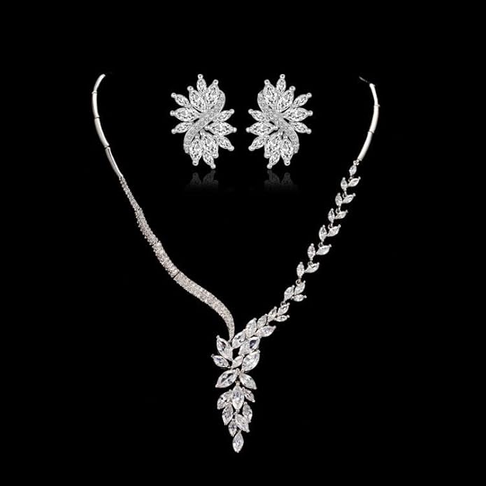 14K Gold Women's Jewelry Set, Natural Crystal Necklace & Moissanite Earrings, Luxurious Bridal/Wedding Fashion Accessory