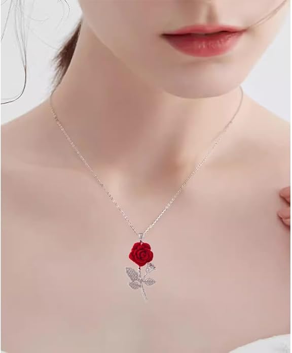 ONLYJUMP Rose Alloy Necklace for Women Heart Pendant Copper Zircon Light Luxury Fashion Jewelry Dainty Romantic Statement Necklace for Daily Wear Ideal Valentine's Day Anniversary Birthday Gift
