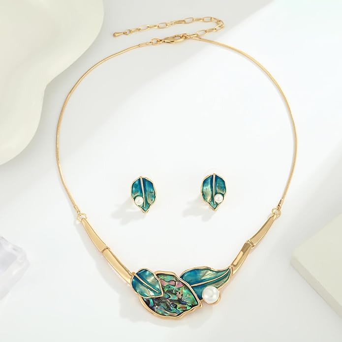 Chunky Statement Jewelry Set Blue Ocean Seashell Choker Necklaces Earrings Set for Women Pearl Bib Collar Necklaces for Party Prom Pageant Summer Fashion Jewelry Unique Birthday Gift