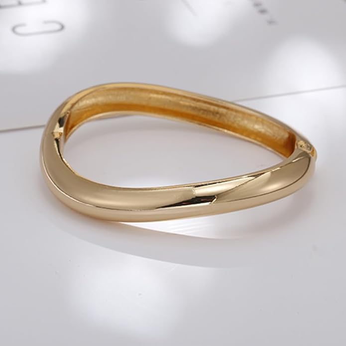 Golden Polished Chunky Twisted Hinged Waterdrop Bangle Bracelet for Women Spiraled Oval Bangle Bracelet