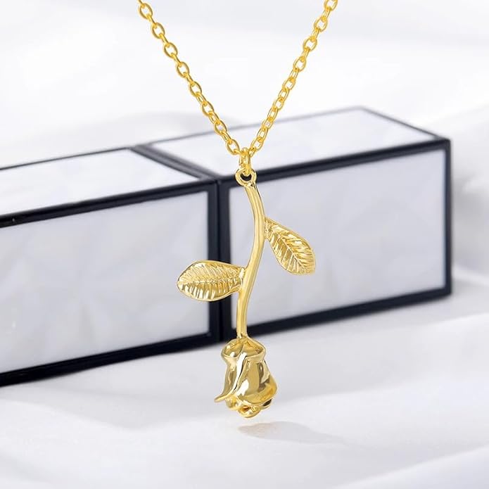 ONLYJUMP Rose Alloy Necklace for Women Heart Pendant Copper Zircon Light Luxury Fashion Jewelry Dainty Romantic Statement Necklace for Daily Wear Ideal Valentine's Day Anniversary Birthday Gift