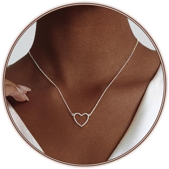 Cute Heart Necklace for Women Gold/Silver Plated Heart Pendant Choker Necklaces Tendy Love Heart Chain Necklace Dainty Gold/Silver Necklace Jewelry Gifts for Women
