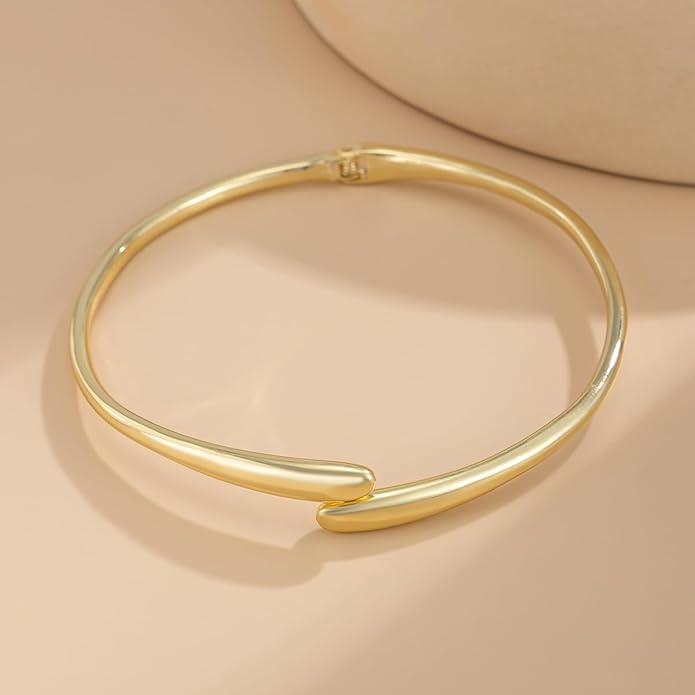 Chunky Gold Statement Necklace for Women - Thick Collar Choker Necklace, Bold Fashion Jewelry for Women