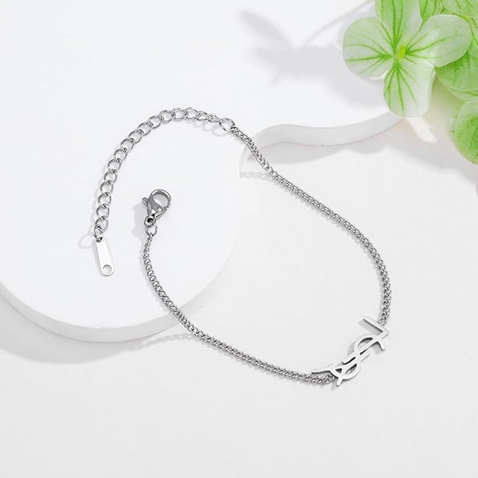 Luxury Gold bracelet for Women,18K monogram Exquisite monogram interwoven Charm Bracelet for Women Gold Jewelry Gifts