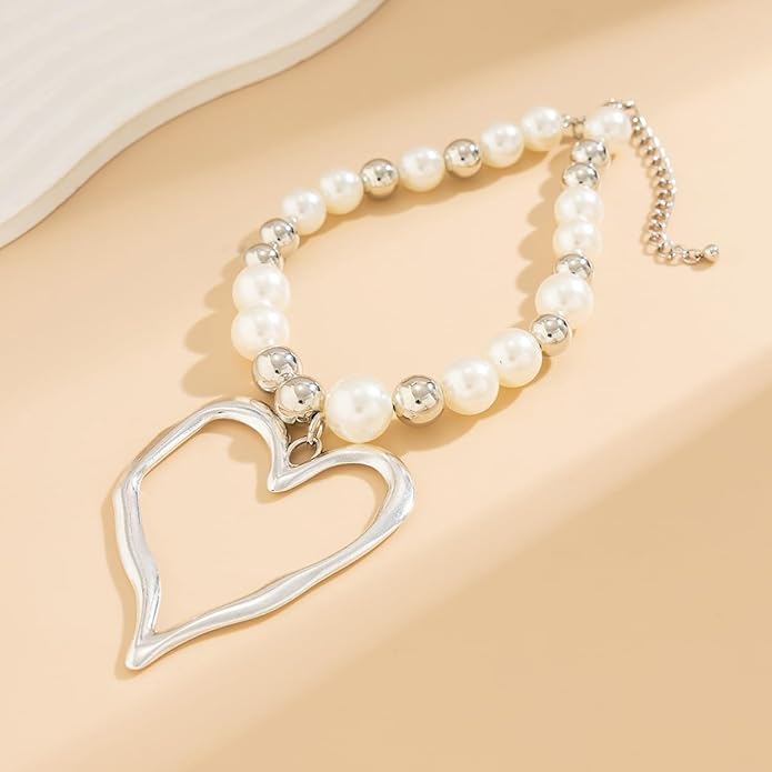 Y2k Large Heart Necklaces for Women Chunky Love Pearl Ball Beads Choker Necklaces Exaggerated Big Hollow Heart Pendant Necklace Statement Jewelry Gifts