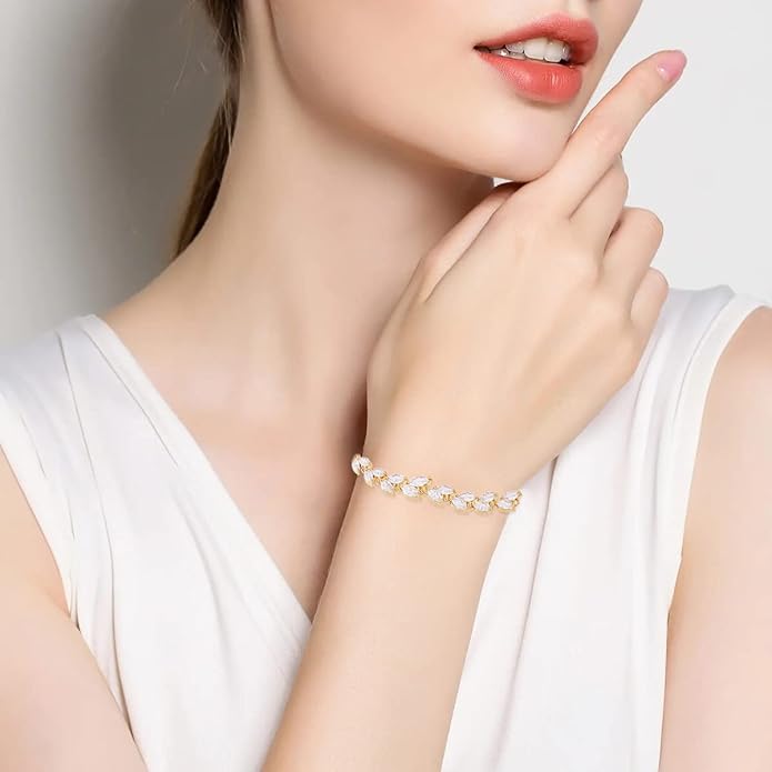 Bridal Wedding Jewelry CZ Set Marquise Teardrop Cubic Zirconia Pendant Necklace and Dangle Earring Bracelet Sets for Women