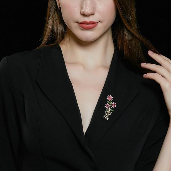 14K Gold Daisy Brooch with Crystal Inlay - Bright Bouquet Flower Crystal Brooch,Ideal Gift for Her on Special Occasions