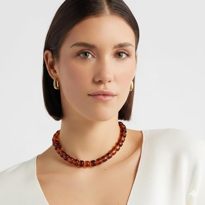 LILIE&WHITE Resin Chunky Beaded Necklace for Women Minimalistic Modern Statement Necklace Jewelry Accessories