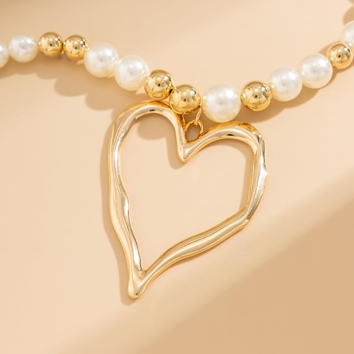 Y2k Large Heart Necklaces for Women Chunky Love Pearl Ball Beads Choker Necklaces Exaggerated Big Hollow Heart Pendant Necklace Statement Jewelry Gifts