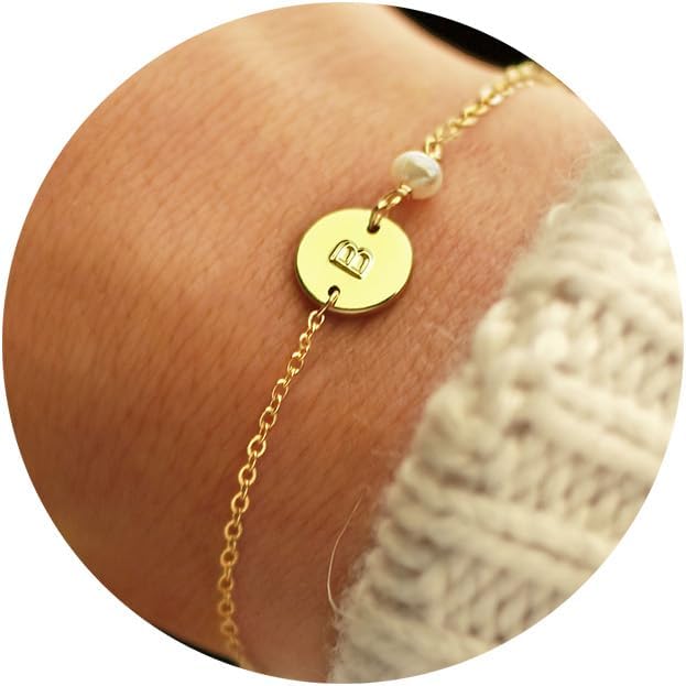 Turandoss Gold Initial Bracelets for Women - Personalized Gold Bracelets for Women Teen Girls Initial Pearl Bracelets for Girls Gifts Disc Monogram Bracelets Gold Jewelry for Women Teen Girl Gifts
