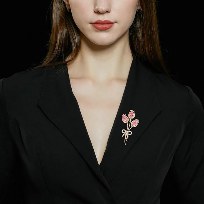 14K Gold Rose Flower Brooch - Elegant Floral Design Scarf Buckle, Graceful Pin for Special Occasions, Ideal Gift for Her, Craft Enthusiast Jewelry Accessory