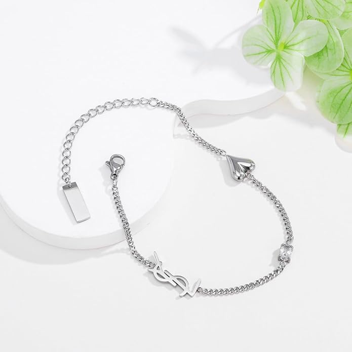 Luxury Gold bracelet for Women,18K monogram Exquisite monogram interwoven Charm Bracelet for Women Gold Jewelry Gifts