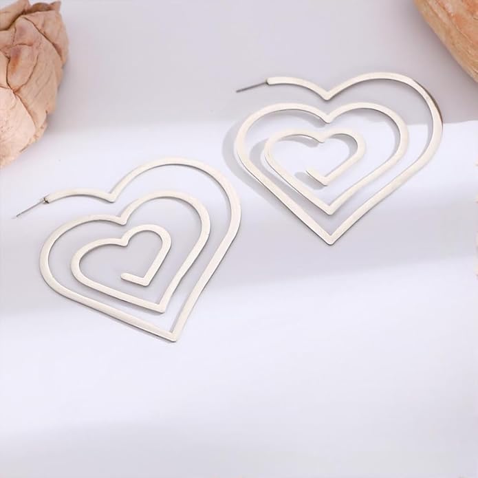 Trendy Large Gold Spiral Heart Stud Earring for Women, Statement Hollow Silver Big Love Hearts Y2k Earrings Bold Personalized Prom Party Jewelry Gifts