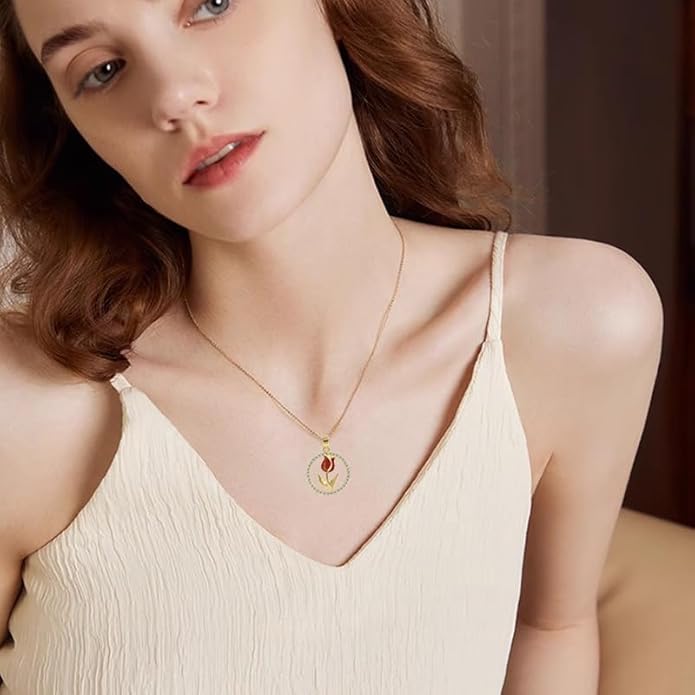 ONLYJUMP Rose Alloy Necklace for Women Heart Pendant Copper Zircon Light Luxury Fashion Jewelry Dainty Romantic Statement Necklace for Daily Wear Ideal Valentine's Day Anniversary Birthday Gift