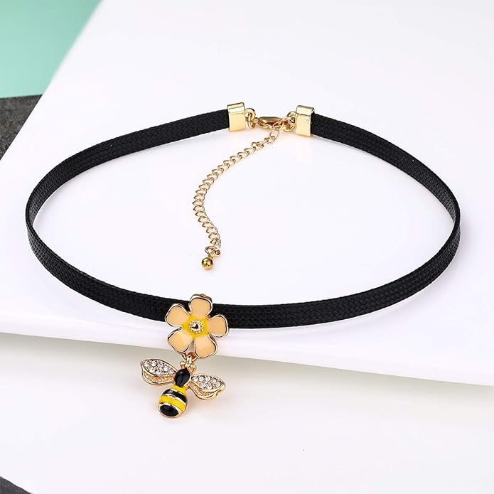 Yonhon Black Choker Necklace for Women,Gold/Siver Tone Choker Necklace with Elegant Pendantant