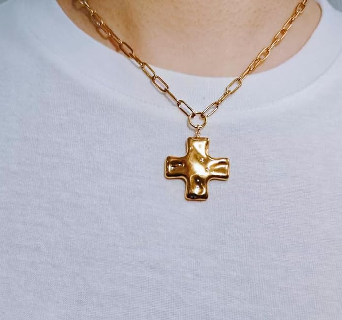 MQV Chunky Statement Gold Hammered Bold Cross Necklace Thick Chain Vintage Chain Pendant Jewelry