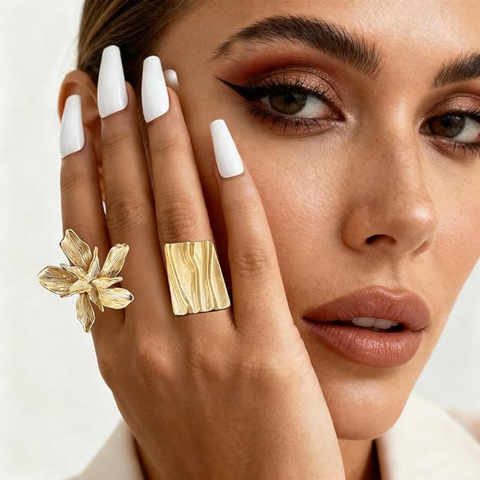 KISS WIFE Goldenen Silvery Black Kunckle Rings Set for Women, Dainty Simple Trendy Cute Stackable Finger Rings Pack, Perfect for Stacking Layering on Thumb and Knuckle, Mixed Size, Jewelry Gift