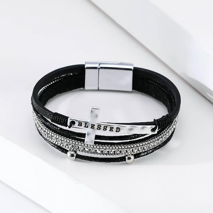 Fesciory Leopard Bracelet for Women, Boho Leather Wrap Multi-Layer Pearl Crystal Bracelet Bangle Jewelry