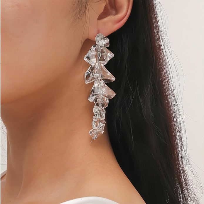 Long Clear Geometric Dangle Earrings for Women Fashion Transparent Irregular Crystal Ice Bar Drop Statement Earring Unique Bold Acrylic Hanging Jewelry