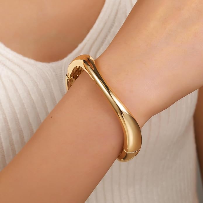 Chunky Gold/Silver Gold Cuff Bangle Bracelets for Women Trendy Hinged Cuff Open Wide Chunky Gold Bracelet Minimalist Bangle Jewelry Gift