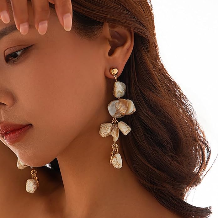 Natural Shell Hoop Earring for Women Shell Drop Dangle Earrings Bohemian Style Summer Beach Party Beachy Vacation Earring Jewelry for Women
