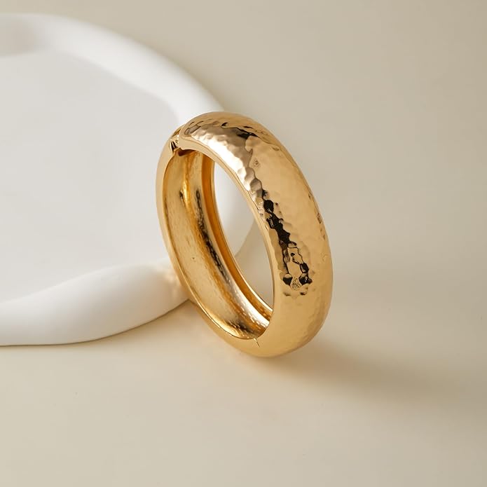Chunky Gold Bangles Bracelet for Women Trendy Statement Bracelet Dainty Charm Gold Valentine's Day Gift Jewelry for Her