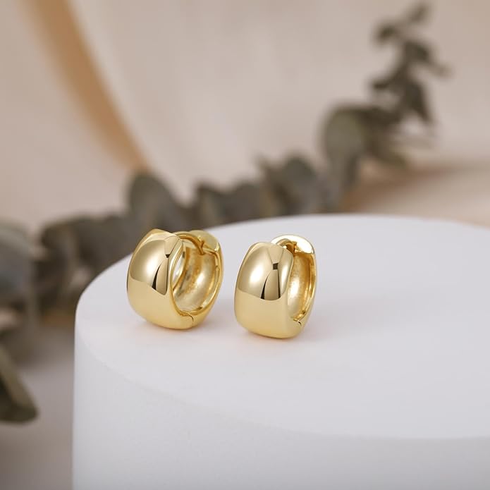 SHINYSO 14K Gold Plated Small Chunky Hoop Earrings for Women Dainty Thick Lightweight hypoallergenic Earring