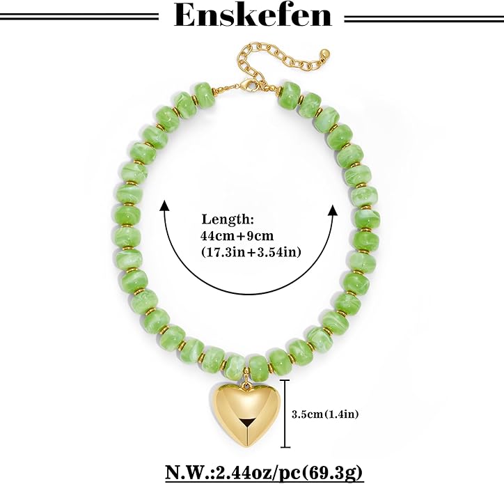 Gold Heart Pendant Necklaces for Women Colorful Acrylic Resin Beaded Choker Necklace Fashion Chunky Statement Beaded Heart Necklace
