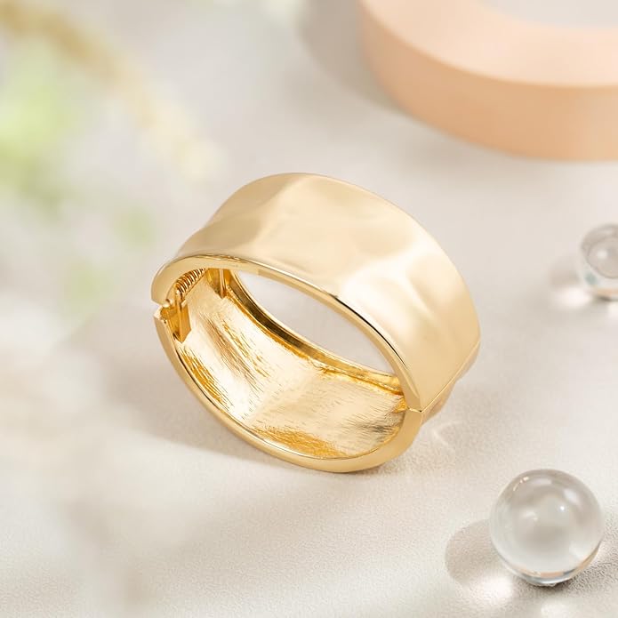 HZMAN Chunky Gold Cuff Bracelets for Women Thick Wide Bangle Bracelet Hammered Open Hinge Wrist Cuff Bracelet Jewelry Gift