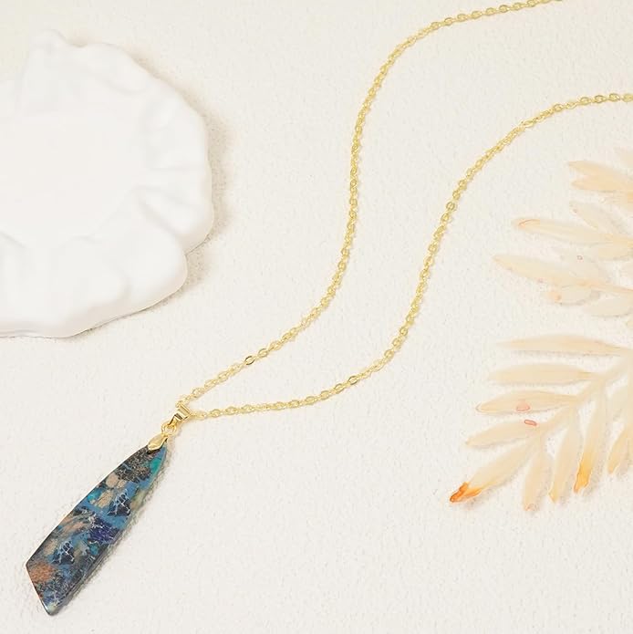 Nature Stone Necklaces for Women Boho Pendant Necklace 18K Gold Chain Necklaces
