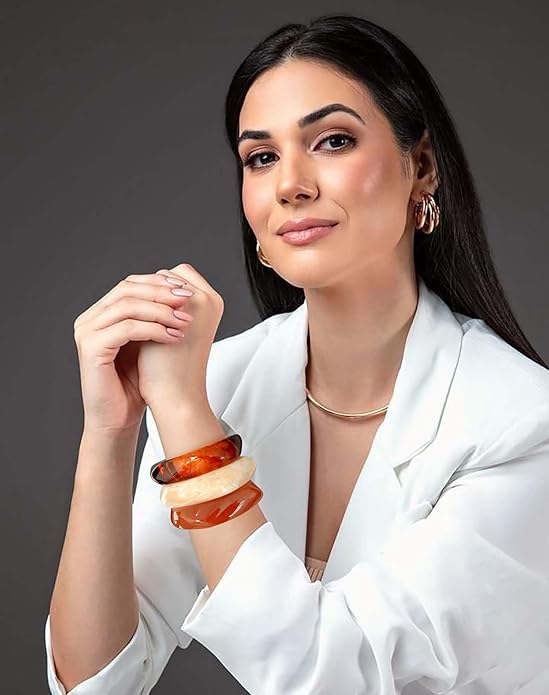 LILIE&WHITE Colorful Acrylic Bangle Bracelets For Women Resin Bangles Chic Vintage Gold Bracelet Chunky Bracelets Jewelry Gift