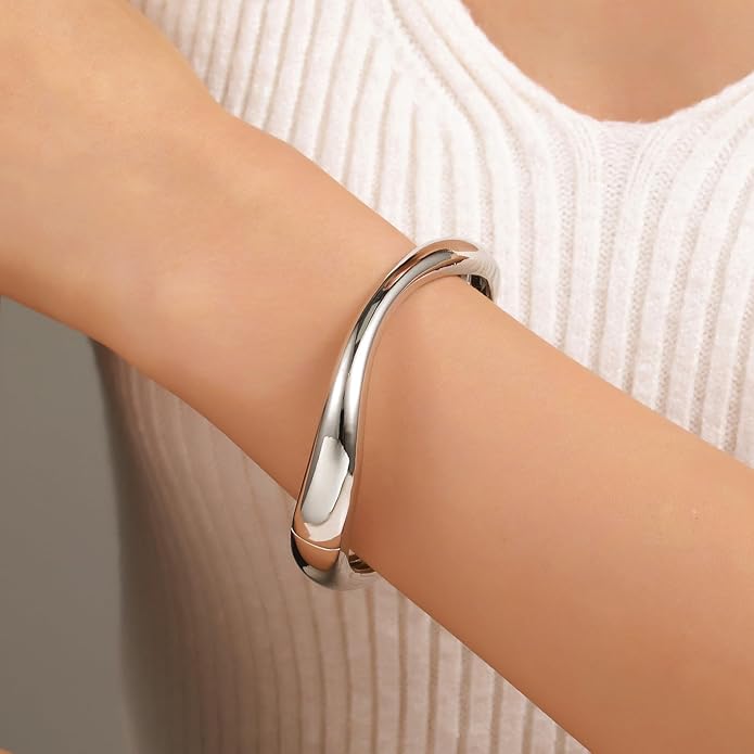 Chunky Gold/Silver Gold Cuff Bangle Bracelets for Women Trendy Hinged Cuff Open Wide Chunky Gold Bracelet Minimalist Bangle Jewelry Gift