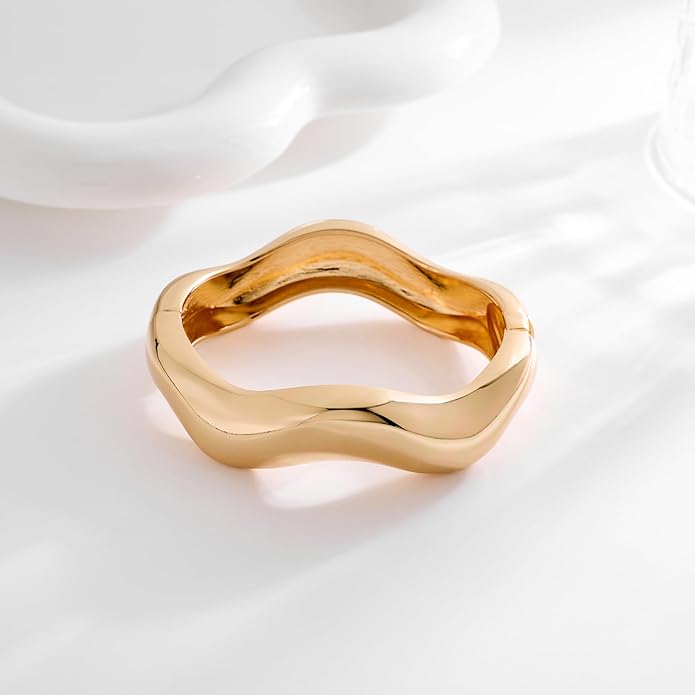 Chunky Gold Bangles Bracelet for Women Trendy Statement Bracelet Dainty Charm Gold Valentine's Day Gift Jewelry for Her