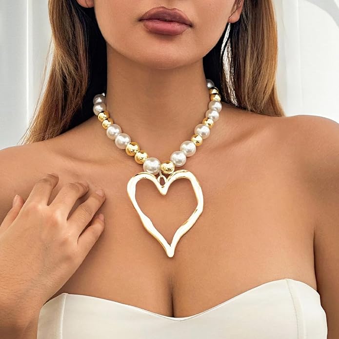 Y2k Large Heart Necklaces for Women Chunky Love Pearl Ball Beads Choker Necklaces Exaggerated Big Hollow Heart Pendant Necklace Statement Jewelry Gifts