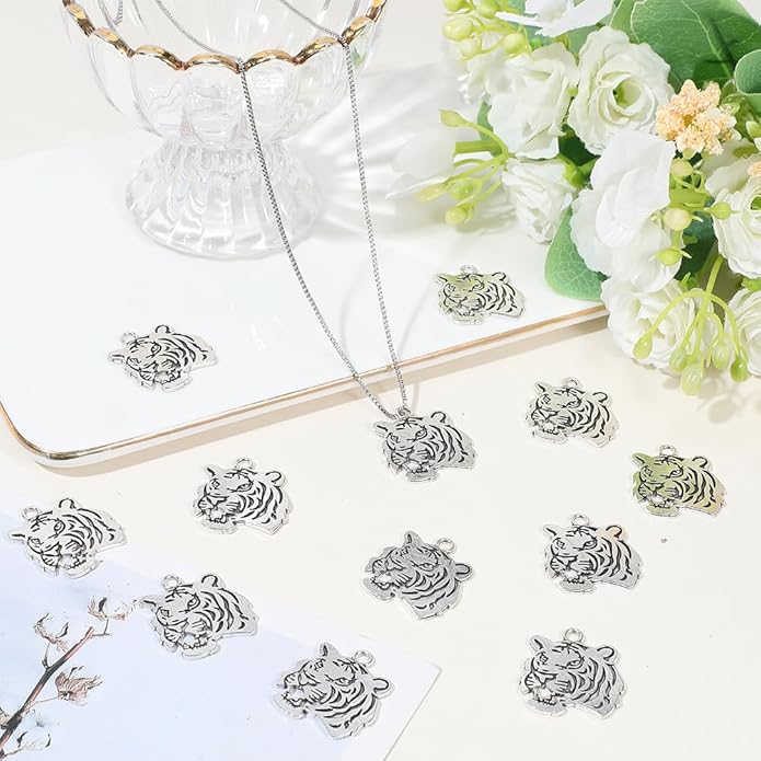 30pcs Tiger Head Charm Animal Tiger Pendants Alloy Tigers Charm Beads Dangle Charms for Jewelry Making Necklace Bracelet Keychain Earring DIY Craft Accessories