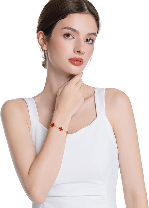 Gold Bracelets for Women‌,Four Leaf Clover Bracelet‌,Fashion Jewelry for Women,Gifts for Women,Lucky Bracelet for women,Double-sided Same Color,18K Gold-plated Titanium Steel