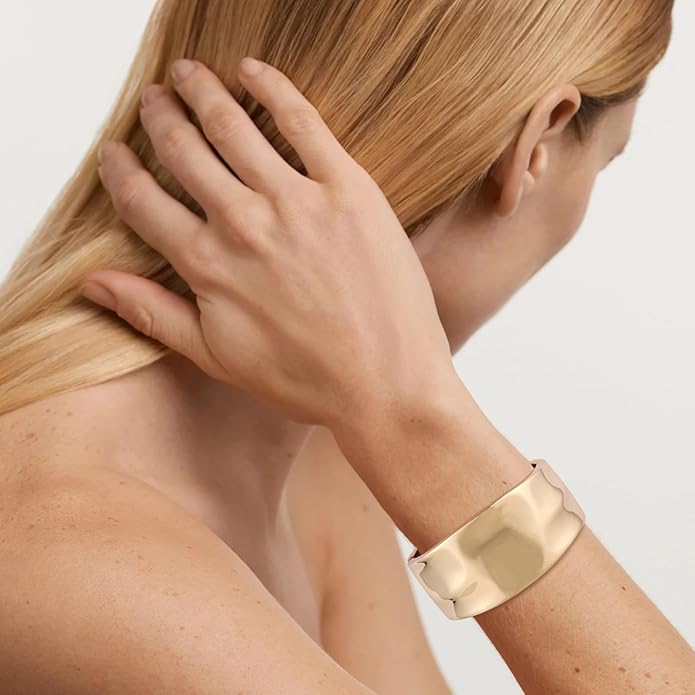 HZMAN Chunky Gold Cuff Bracelets for Women Thick Wide Bangle Bracelet Hammered Open Hinge Wrist Cuff Bracelet Jewelry Gift