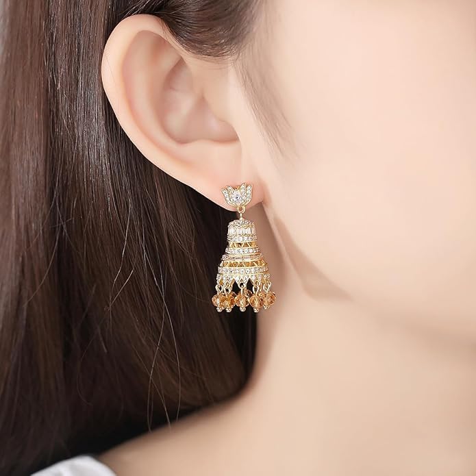 14K Gold Crystal Chandelier Earrings for Women,Vintage Court Style Yellow Crystal Tassel Long Drop Earrings,Fashion Earrings Jewelry Gift for Her