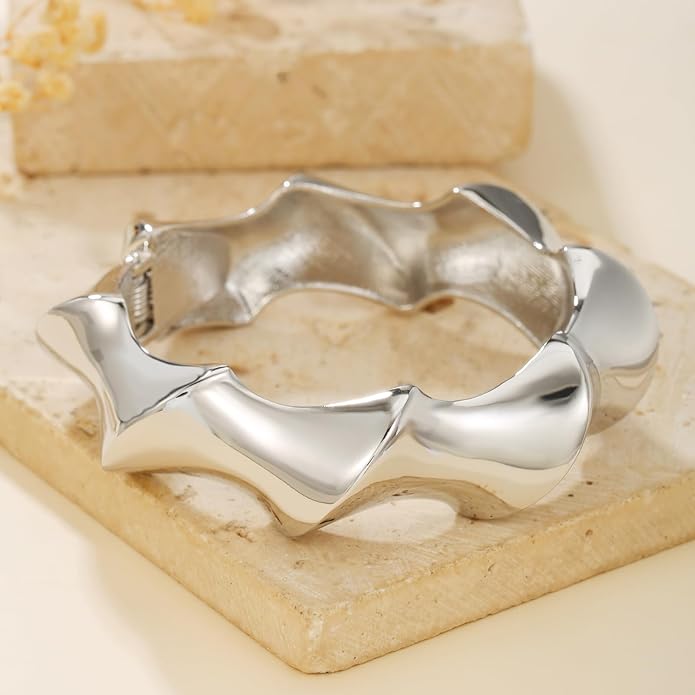 Chunky Gold/Silver Gold Cuff Bangle Bracelets for Women Trendy Hinged Cuff Open Wide Chunky Gold Bracelet Minimalist Bangle Jewelry Gift