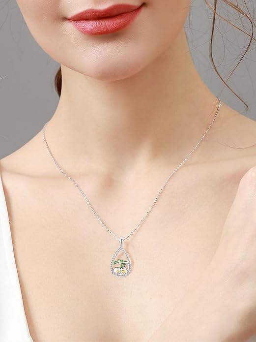 KINGWHYTE Frog Necklace 925 Sterling Silver Animal Necklace Couple Frog Pendant Necklace with Cubic Zirconia Birthday Christmas Jewelry Gifts for Women