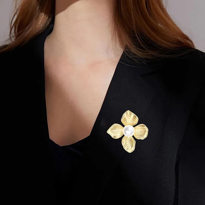Gold Flower Brooch,Flower Brooch Pins for Women Wedding Bridal Bouquet Party Daily Accessory Elegant Brooches Cloth Accessories for Woman
