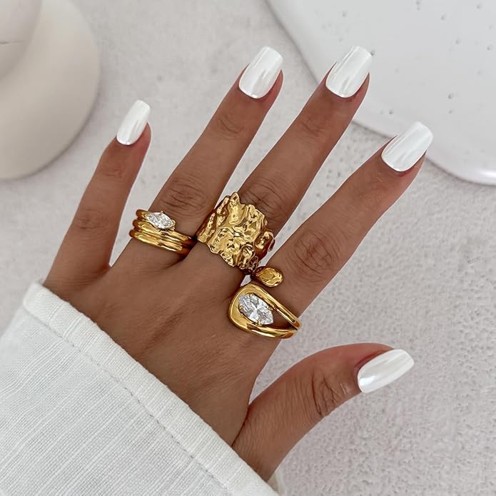 Chunky Gold Rings for Women Rhinestone Stackable Knuckle Ring Set Open Adjustable Statement Ring Set Dainty Crown Cross Midi Rings Fashion Jewelry Gift for Women