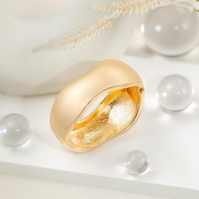 HZMAN Chunky Gold Cuff Bracelets for Women Thick Wide Bangle Bracelet Hammered Open Hinge Wrist Cuff Bracelet Jewelry Gift