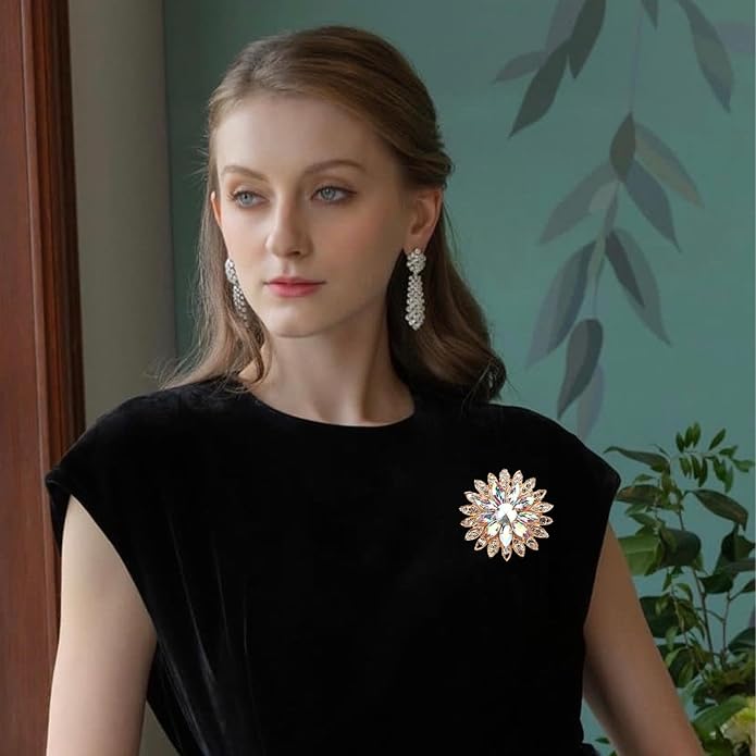 Wanheart Sunflower Brooch Pin Rhinestone Crystal Flower Jewelry Vintage Elegant Brooch for Women Dress Hat Bag Accessories