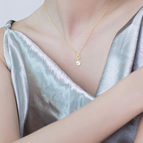 14k Gold Diamond Pearl Necklace and Earrings Jewelry Set