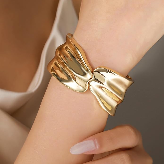 Gold Chunky Bangle Bracelet for Women Adjustable Twist Cuff Design Tarnish-proof Stackable Jewelry Gift