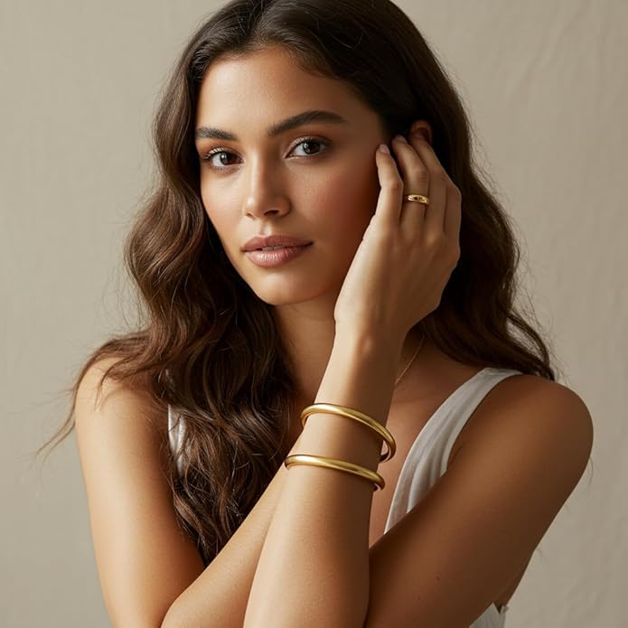 YEEZII Gold Bangle Bracelets for Women, 7Pcs 14K Gold Plated Boho Indian Multi Stackable Textured Bracelets, Chunky Bangles Set for Women Jewelry Gifts