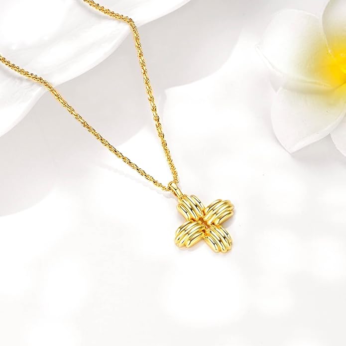Dainty Layered Choker Necklace 18k gold Plated Y Pendant Commemorative coin Necklace Multilayer Bar Disc Necklace Adjustable Layering Choker Necklaces fashion jewelry for Women Girls
